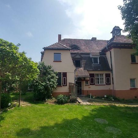 Historische Schule "Ferienwohnung Pauline" I&Ii Stobnitz Esterno foto