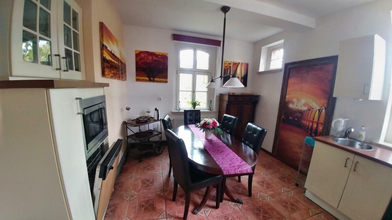 Historische Schule "Ferienwohnung Pauline" I&Ii Stobnitz Esterno foto