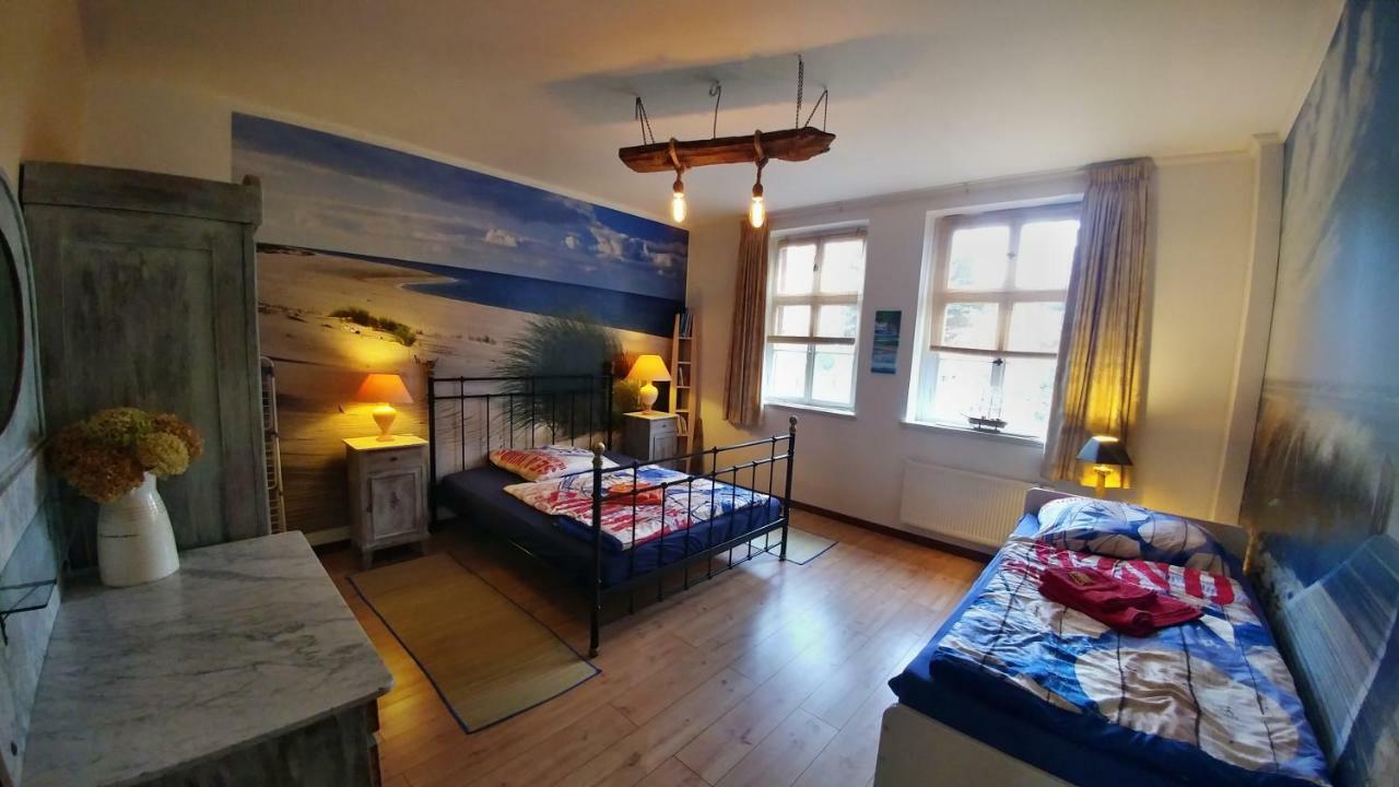 Historische Schule "Ferienwohnung Pauline" I&Ii Stobnitz Esterno foto